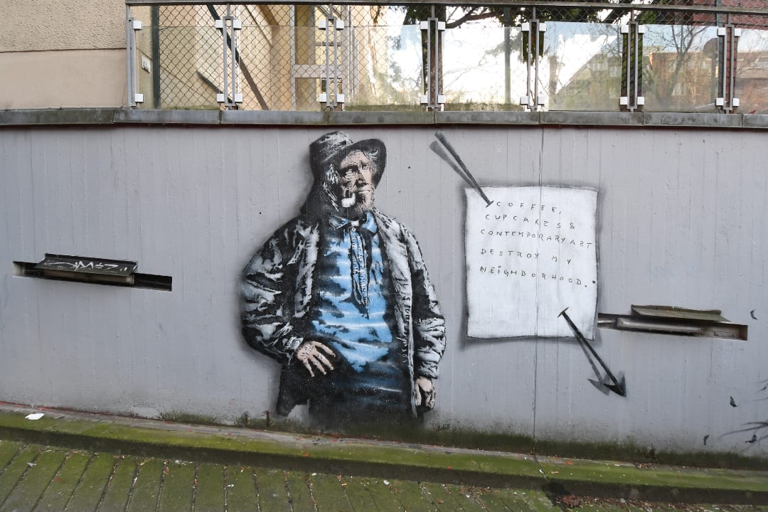 Coffee, cupcake and contemporary art destroy my neighbourhood Mural