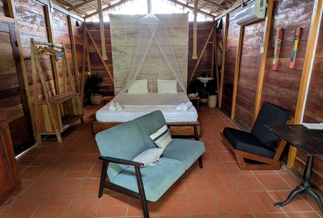 Schlichtes Hotelzimmer